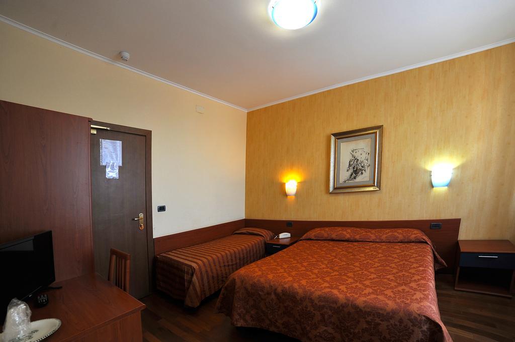 Hotel Nazionale Bolsena Extérieur photo